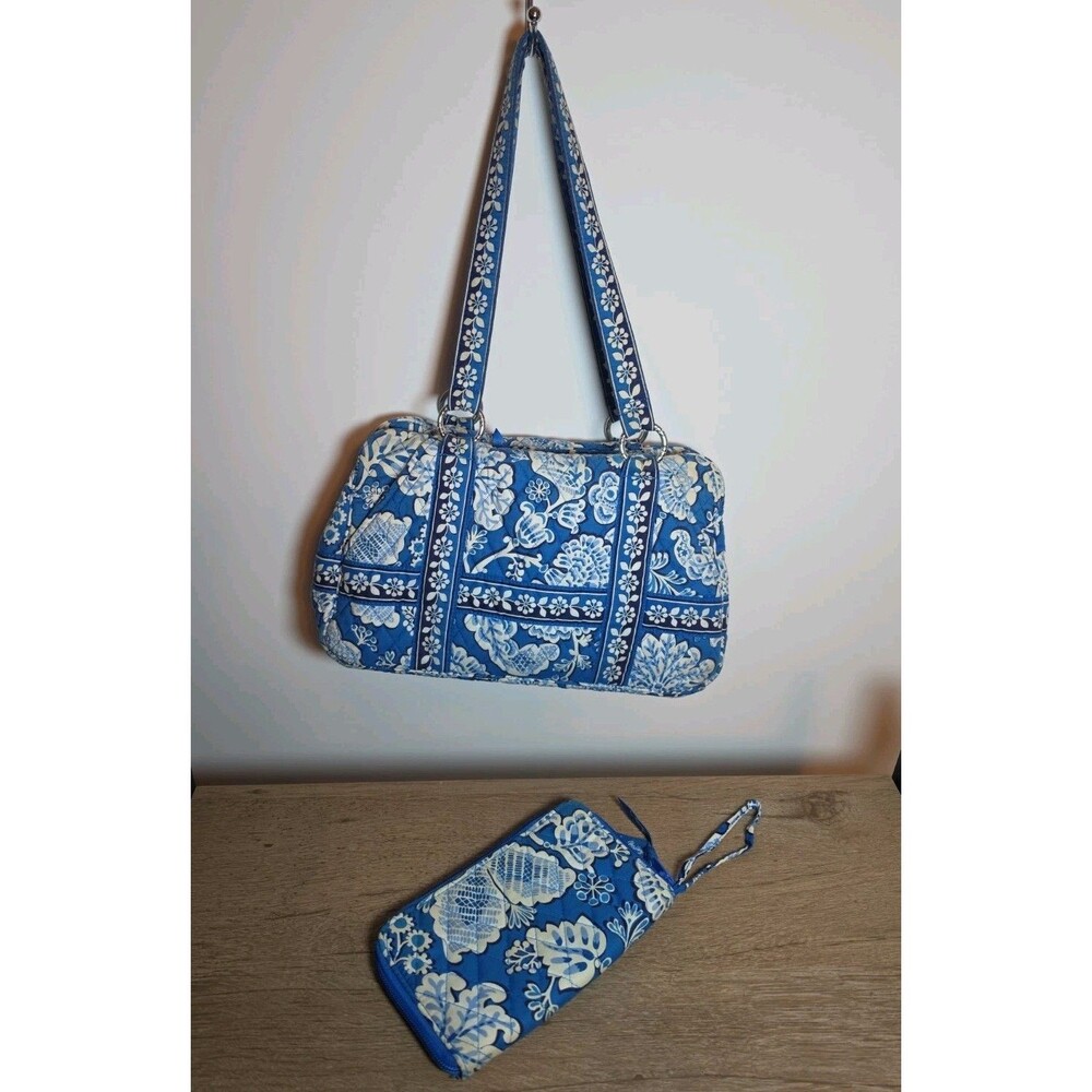 Vera Bradley Blue Lagoon Quilted Zip Shoulder Handbag Purse & Wallet Wristlet